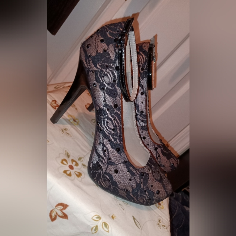 Madeline Girl Heels Date Night Girls Night Heels - Picture 5 of 13